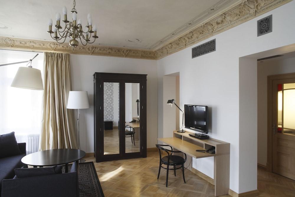 Neiburgs Hotel Riga Exterior photo