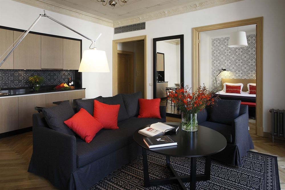 Neiburgs Hotel Riga Exterior photo